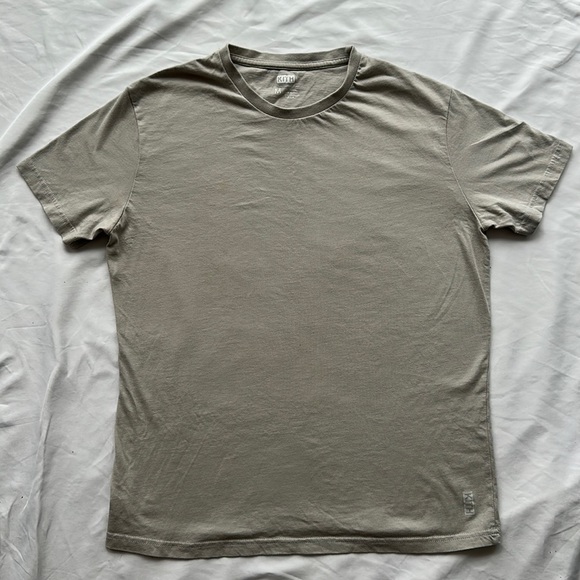 Grey Kith shirt - Sz M - Picture 1 of 3